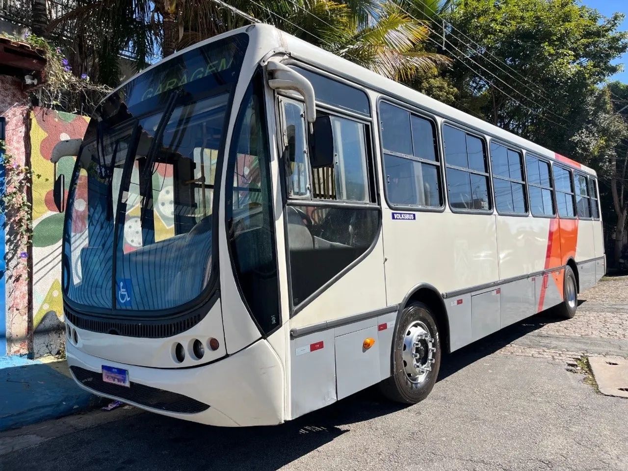 Ônibus Volksbus - ótimo estado