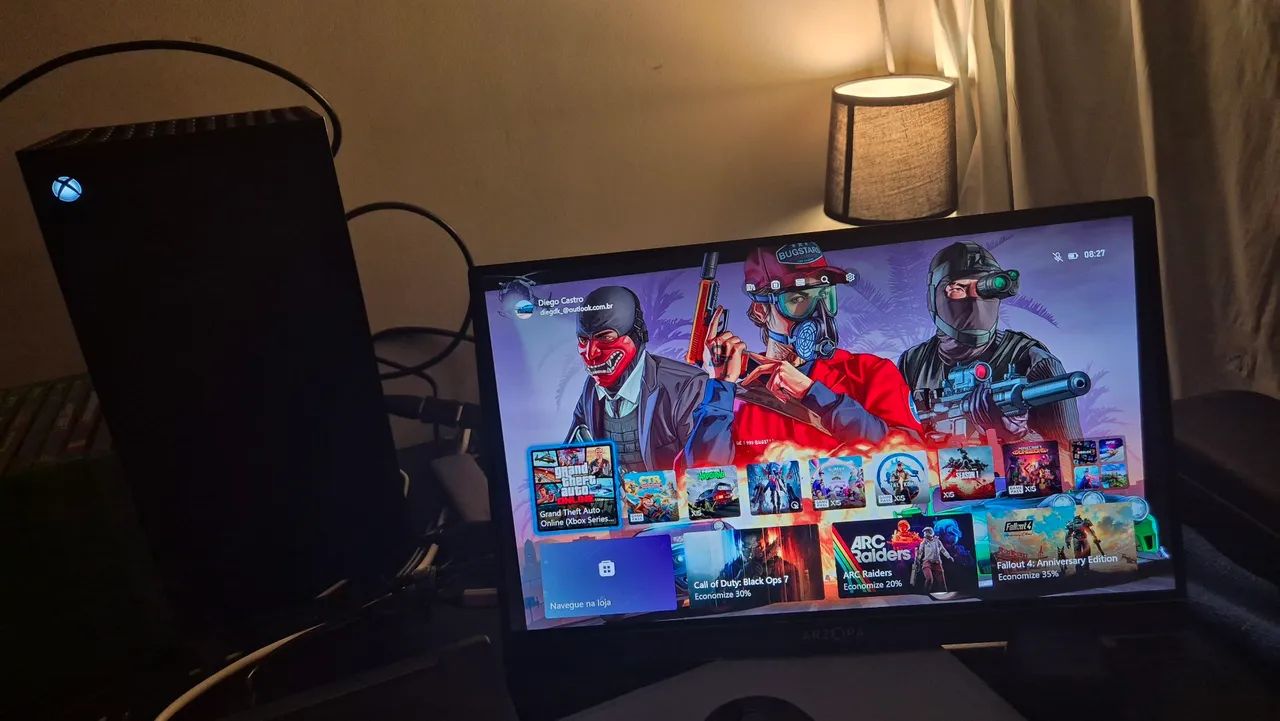 XBOX SERIES X impecável+ Jogos + 2 Controles