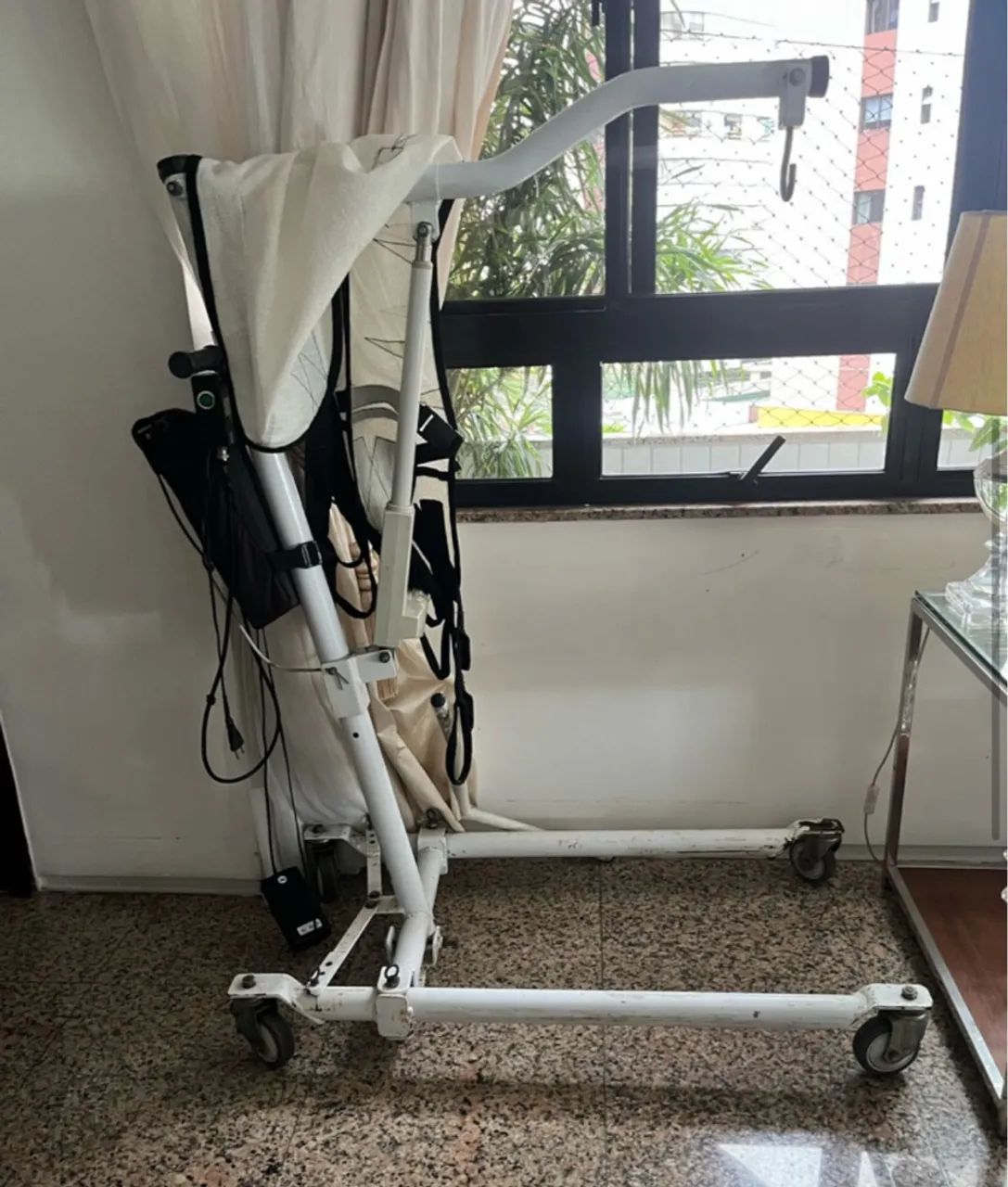 Guincho (elevador /lift) para pessoas acamadas 