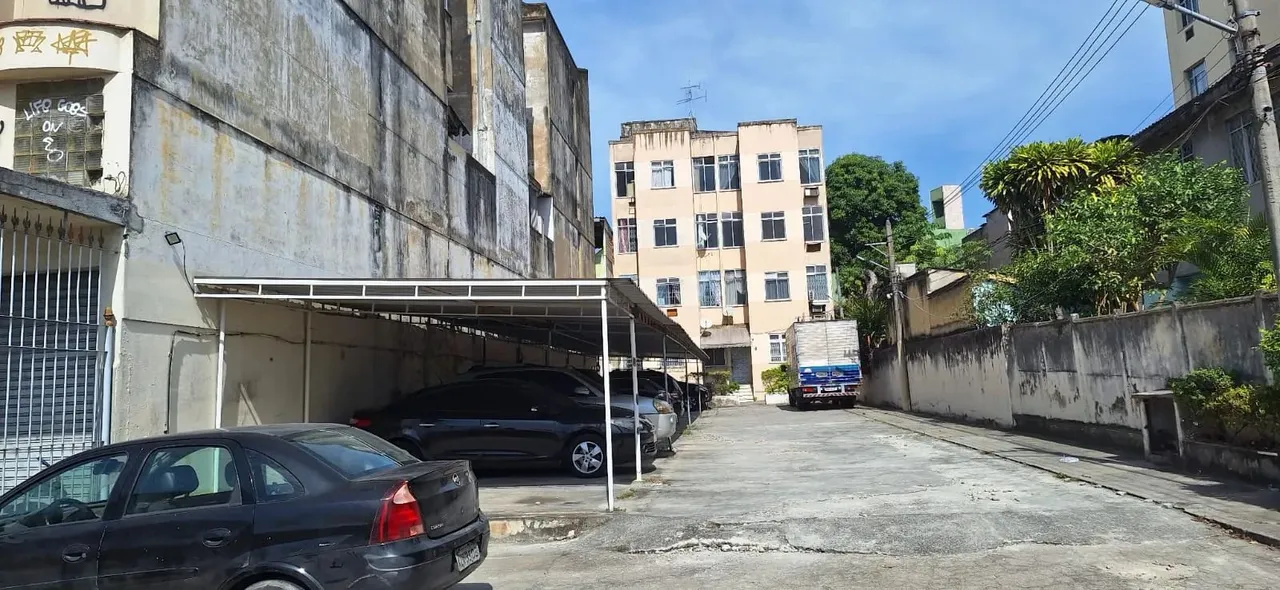 Bento Ribeiro ótimo apartamento térreo 2 quartos com vaga de garagem oportunidade única