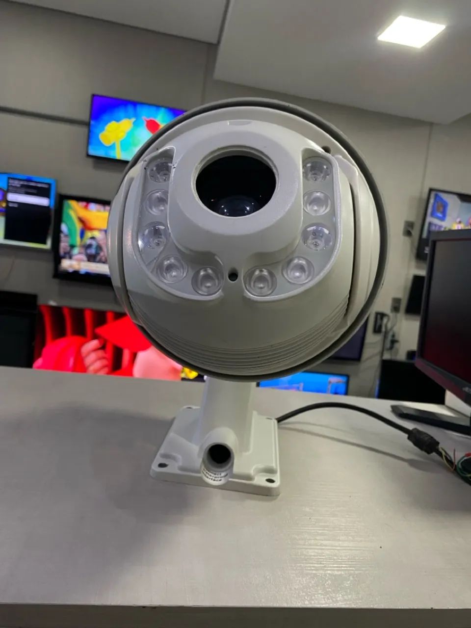 Câmera de segurança Speed Dome Infra Nazda NZ-CVSP1.3M-IR 