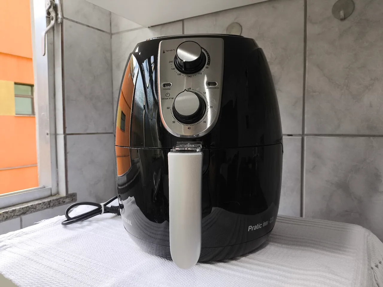 Fritadeira Elétrica Pratic Inox - Airfryer Mondial