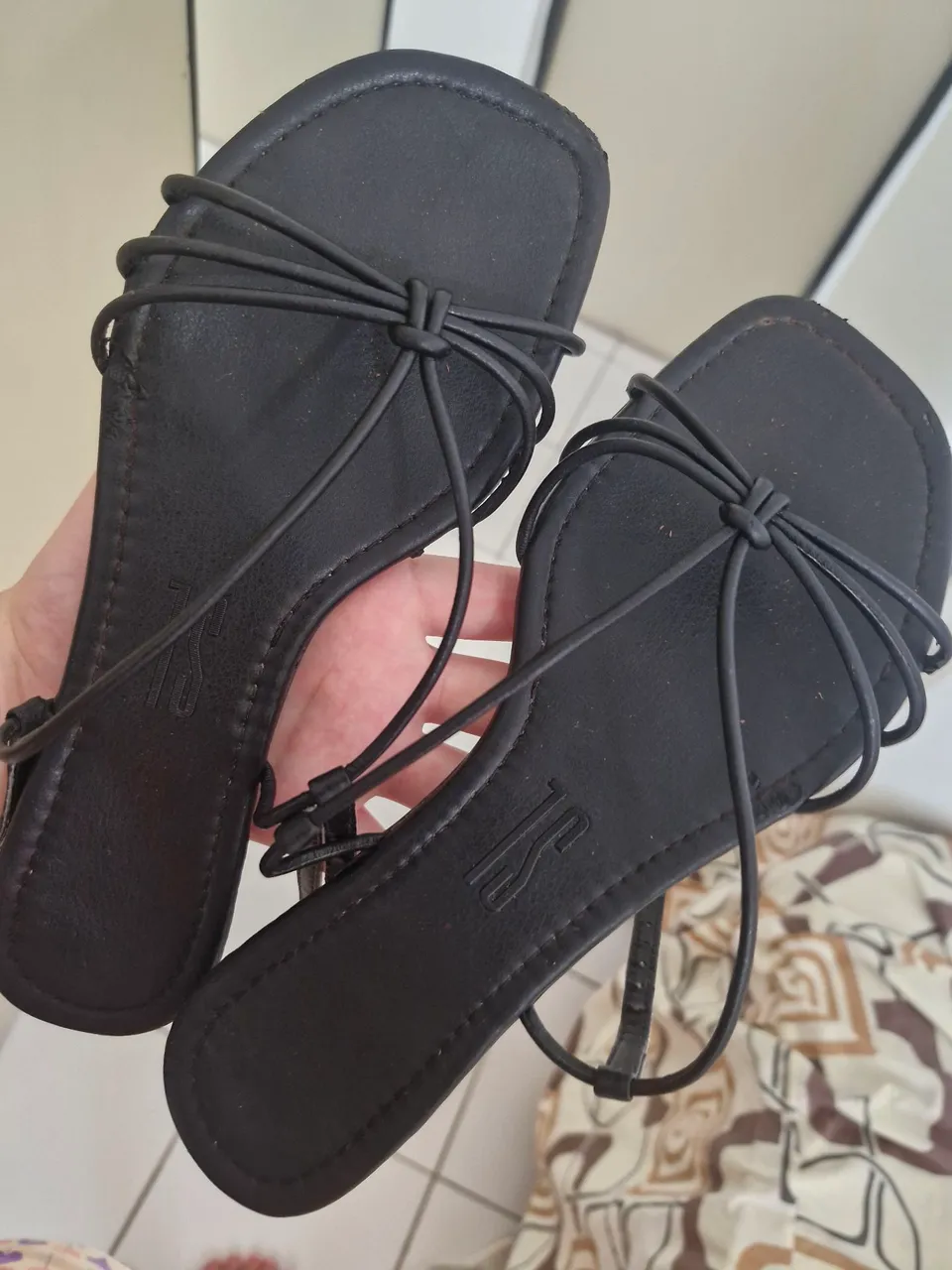 Sandália Feminina Preta Santa Lolla
