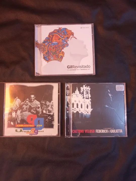 CDs Gilberto Gil, Caetano Veloso e Gil Revisistado