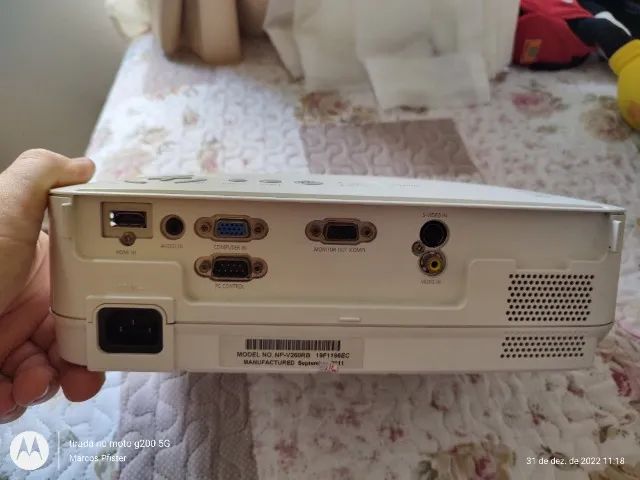 Projetor NEC HDMI com tela retratil top! - Foto 2