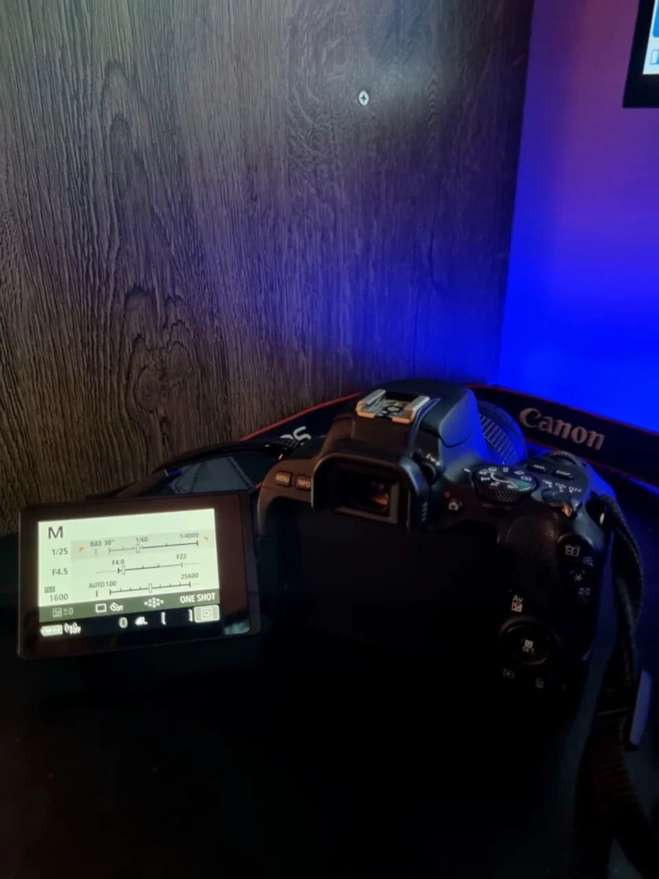 Câmera Canon EOS Rebel SL2 - Kit EF-S 18-55 - Foto 6