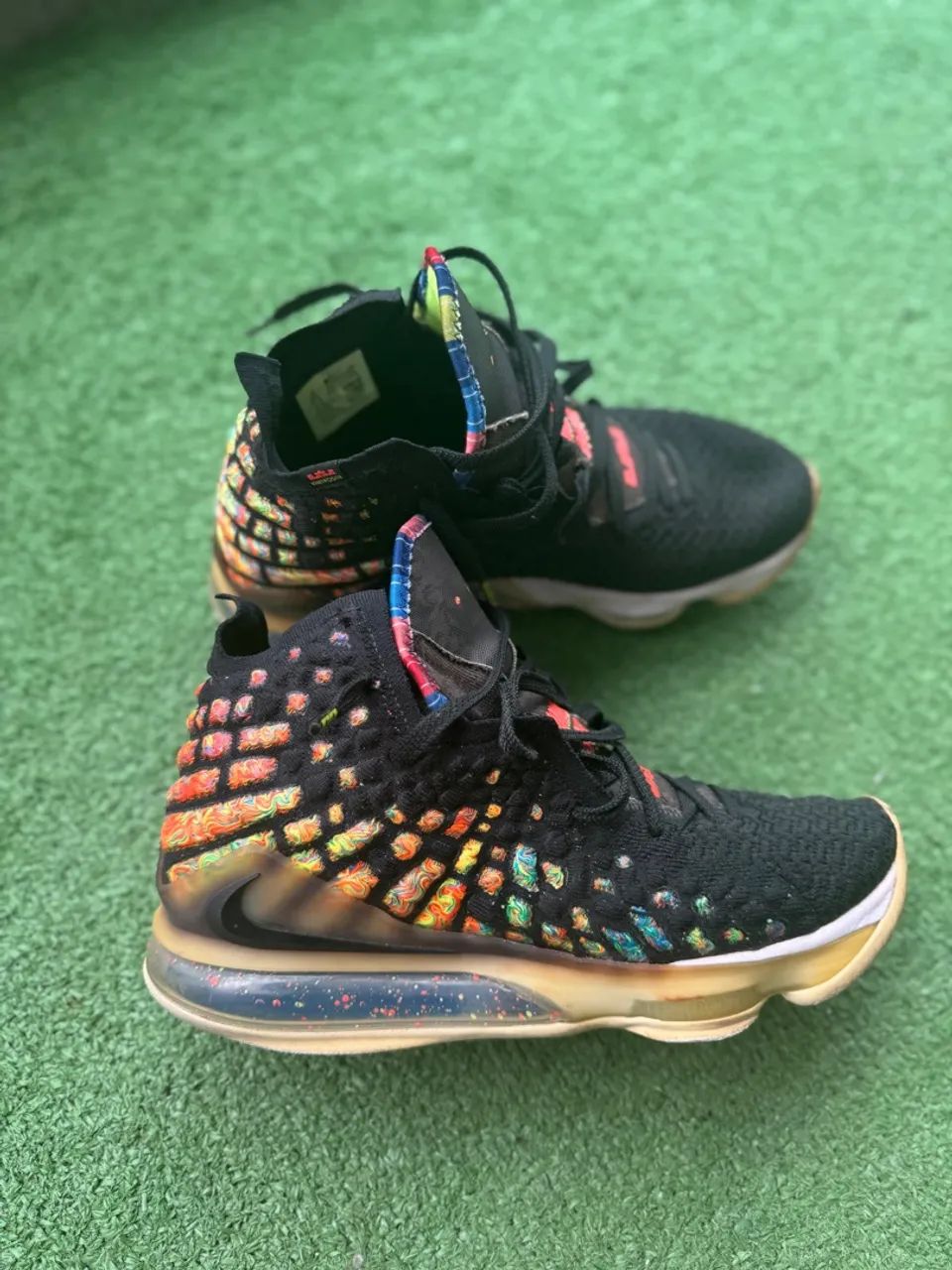 Nike Lebron James 17 