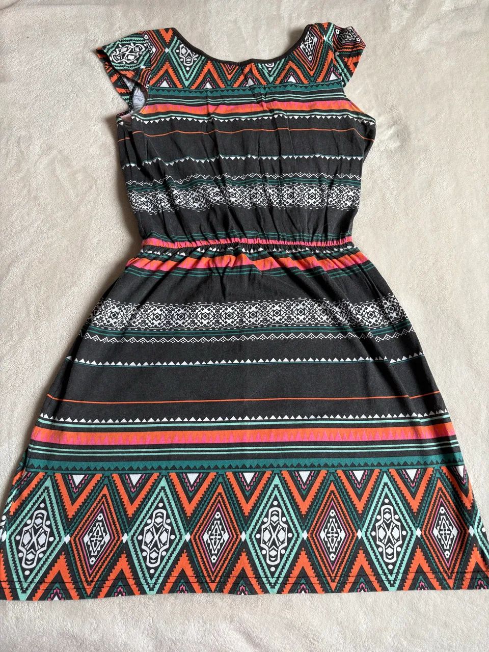 Vestido estampa étnica 