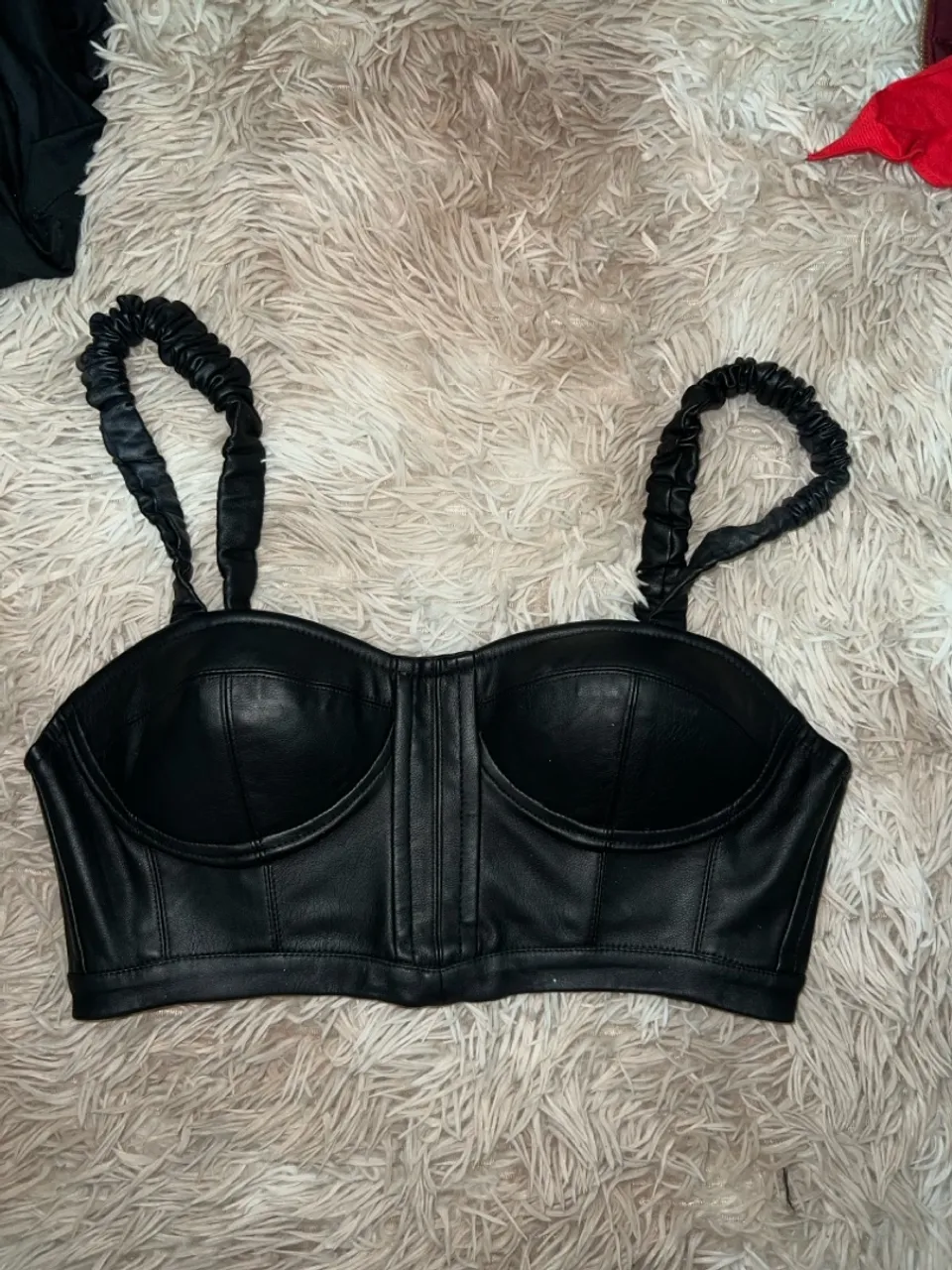 Top Corset de Couro Sintético Preto