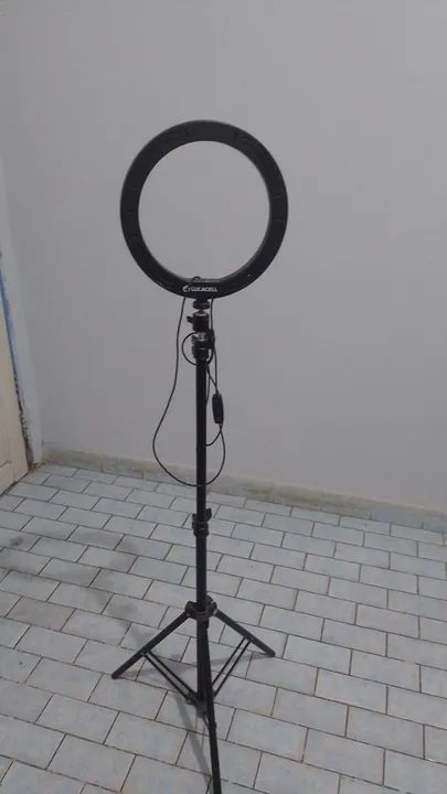 RING LIGHT PARA VÍDEOS - 4 OPÇÕES DE LUZ - Foto 2