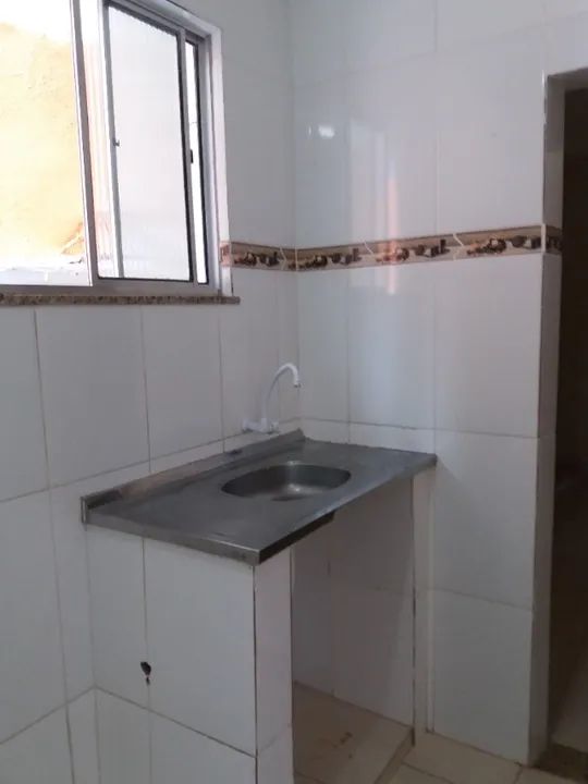 Vendo Casa de Vila na Rua Budapeste (Não é comunidade!) - Foto 4