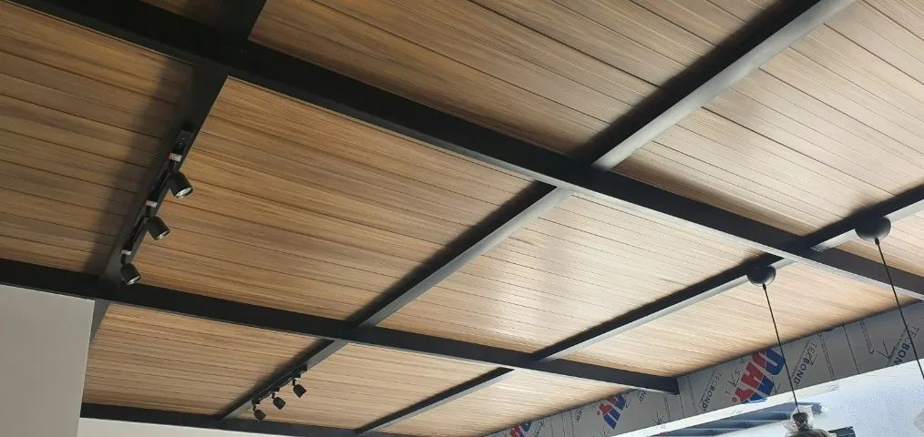 Telha com Isolamento Térmico - Sanduiche - Instalação e Venda  - Foto 2