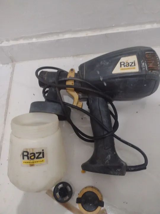 Pistola de pintura Razi - Usada