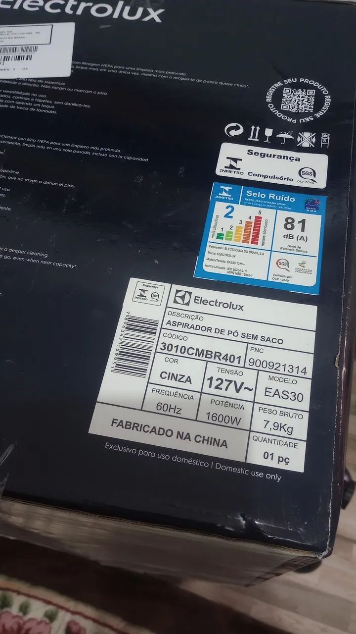 Aspirador de Pó Sem Saco Electrolux EAS30 127V