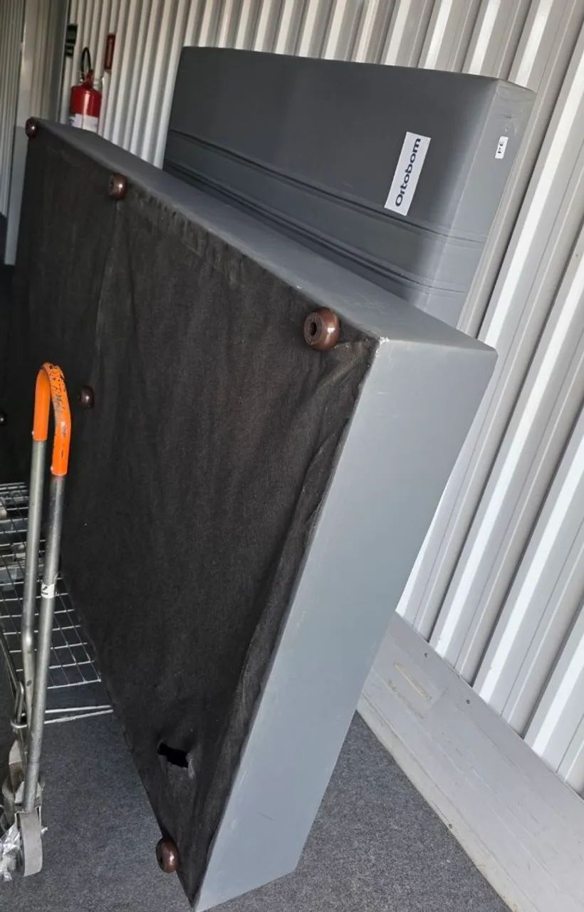 Cama base com cabeceira  box ortobom 