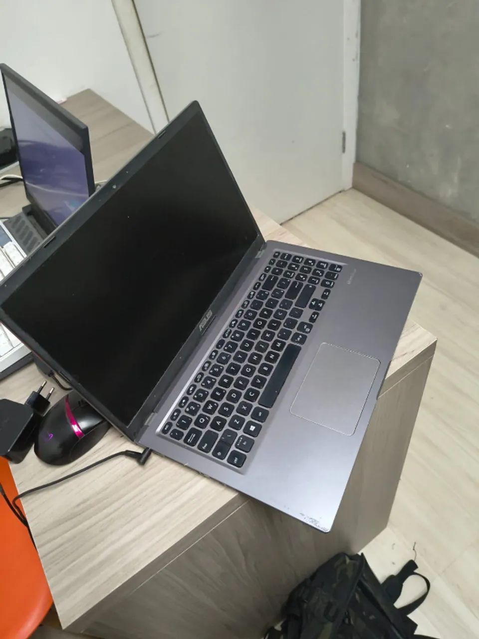 Notebook Asus 12gb 