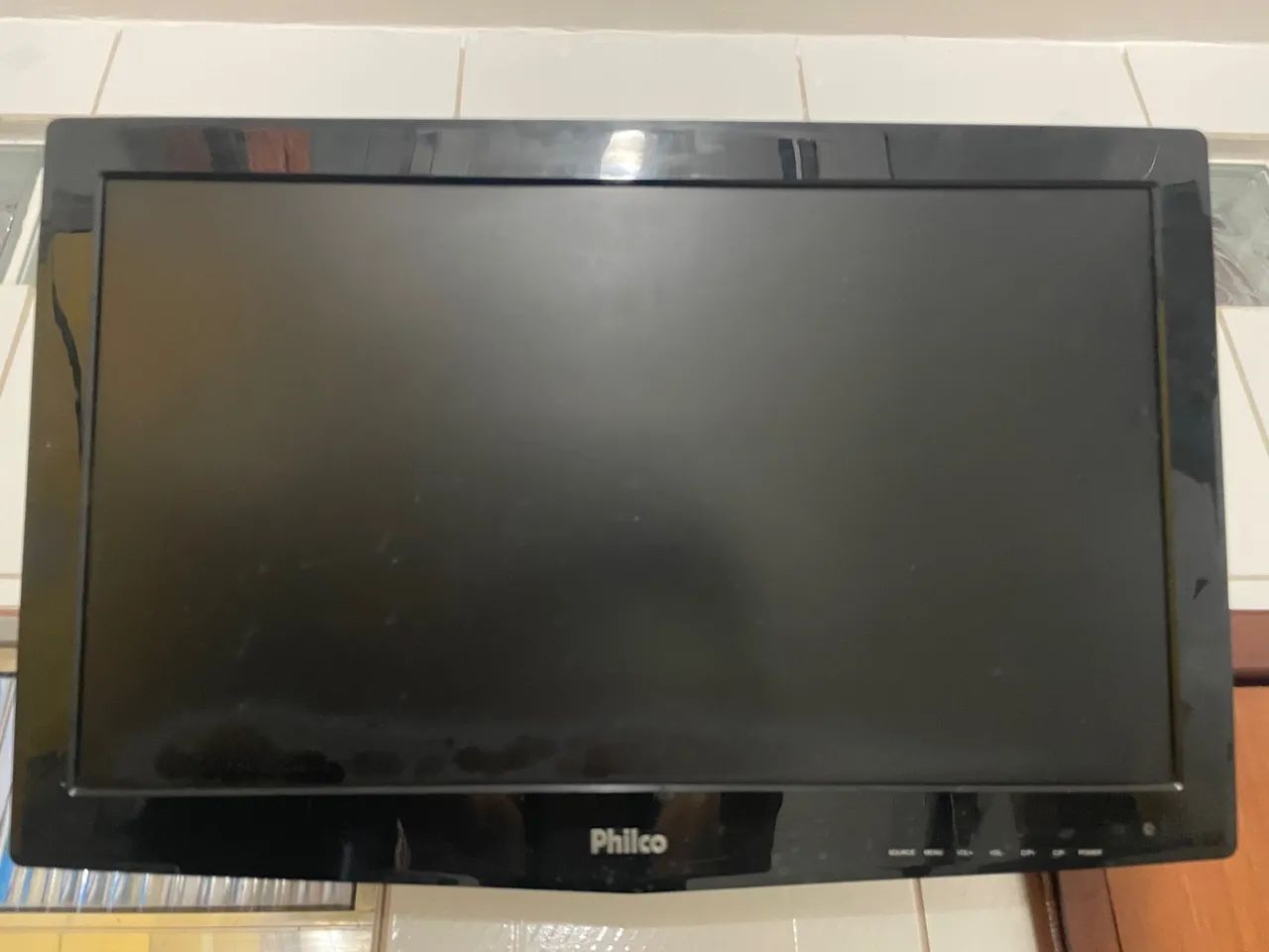 Defective Philco TV64595545586178120