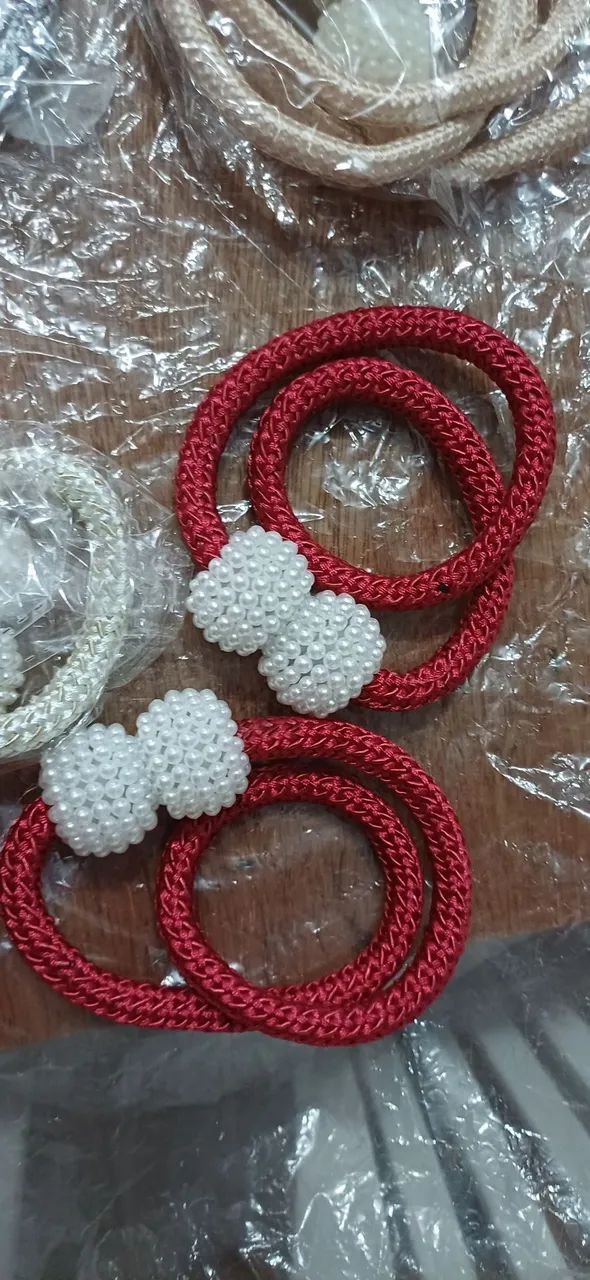 Prendedor decorativo de Cortina com Detalhes de Pérolas