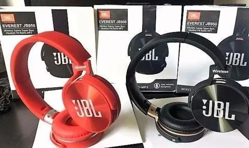 Fones de ouvido JB950 bluetooth, cartão de memória, rádio FM e auxiliar P2.