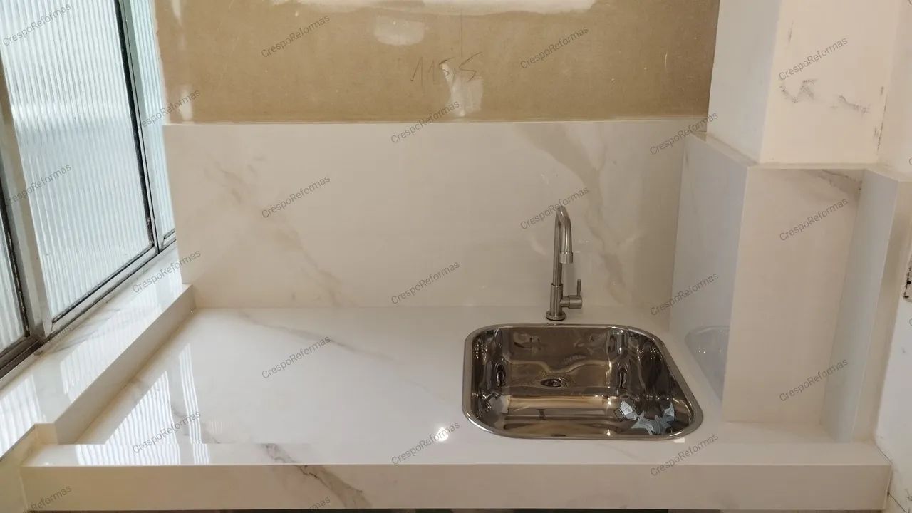 Crespo Reformas - Pia, bancadas, ilhas, nichos em porcelanato  fino acabamento  - Foto 4
