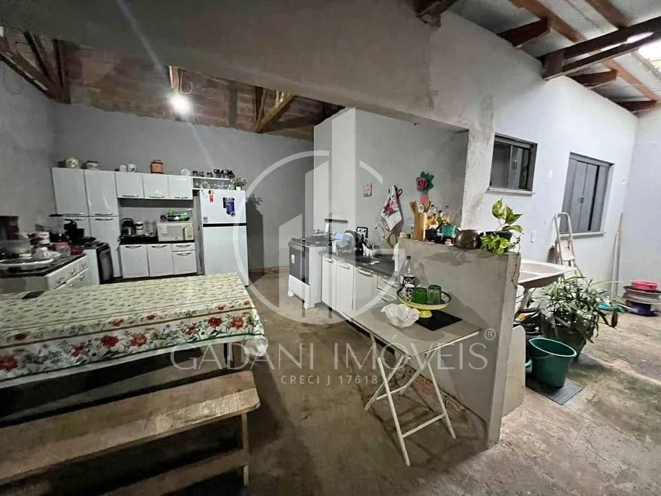 CASA Á VENDA NO JARDIM CELESTE - SINOP MT