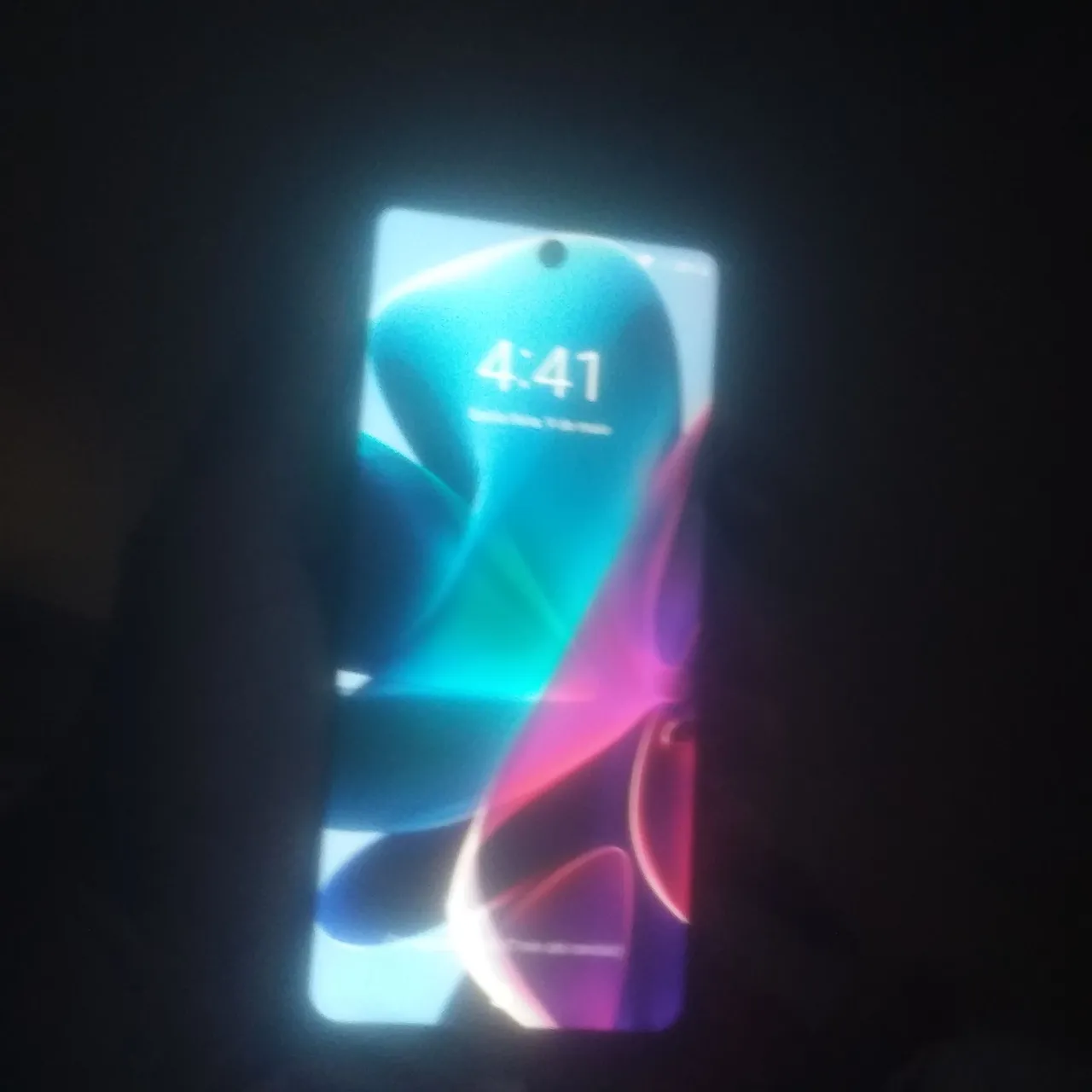 Smartphone com tela vibrante e design moderno