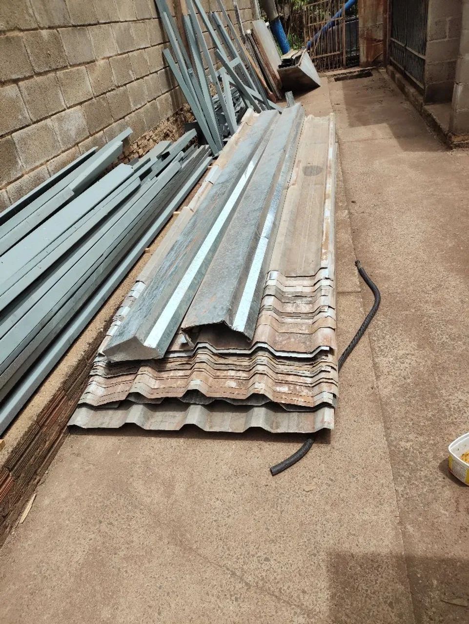 Iron Structure 10x04 U-Beam64960521842178123