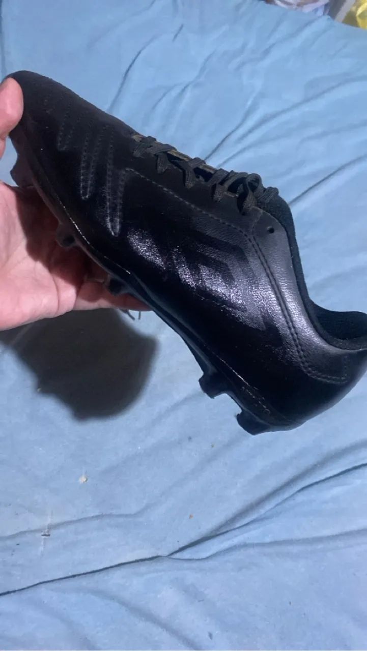 Chuteira original Umbro  - Foto 2
