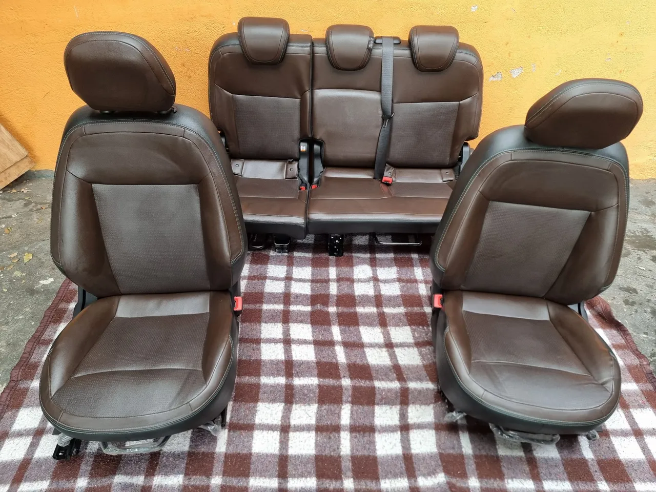Banco spin 5 lugares