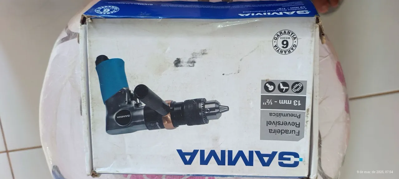 Furadeira Pneumática Reversível Gamma 13mm R$150,00 mas mala de ferramenta R$300,00