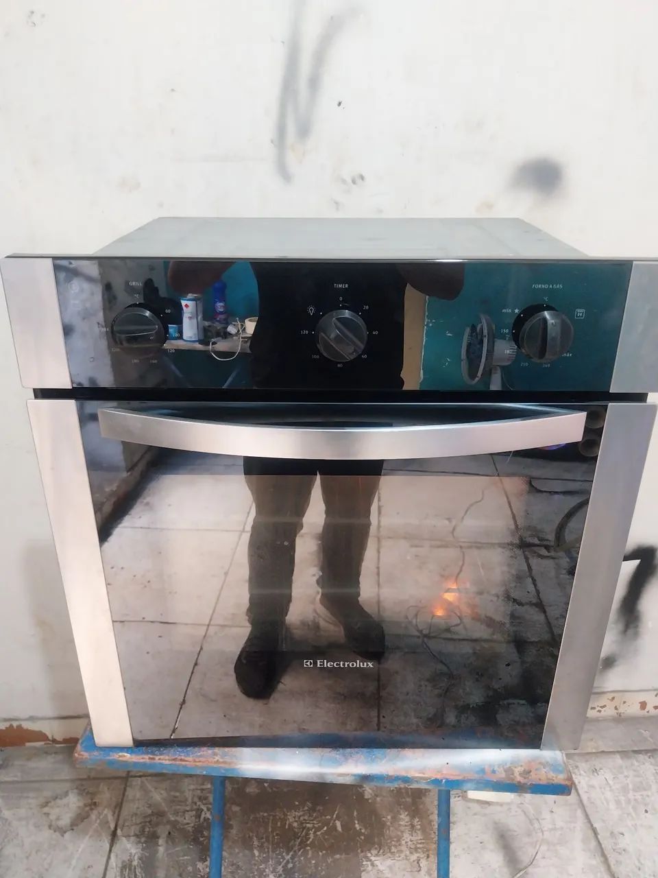 FORNO DE EMBUTIR ELECTROLUX Á GÁS 