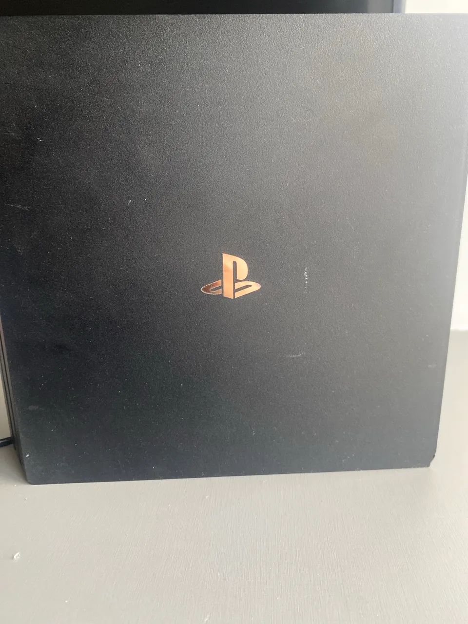 CONSOLE PS4 usado bem conservado 