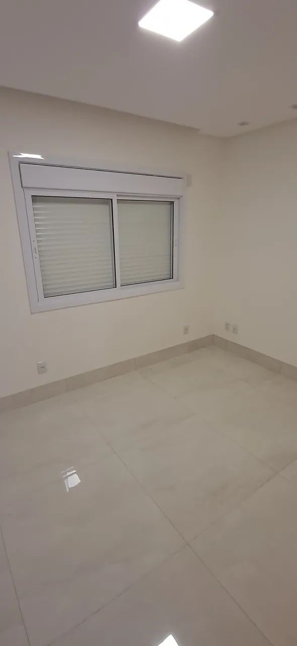 SOBRADO NOVO JARDINS SEVILHA ALTO PADRÃO 3 SUITES PLENAS VARANDA GOURMET PISCINA AQUECIDA  - Foto 2