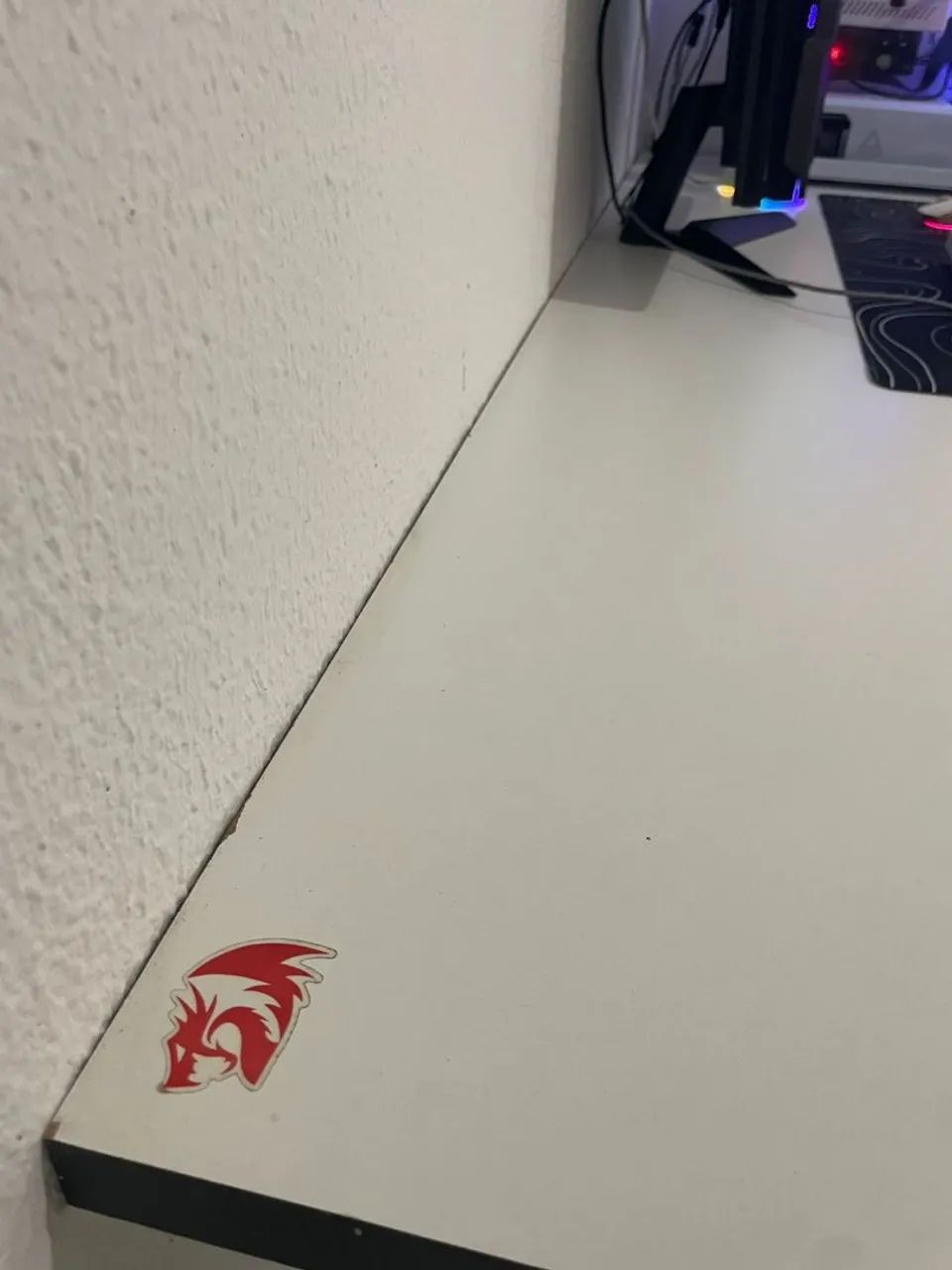 Wall-mounted Desk (MDF top)64520781635587122