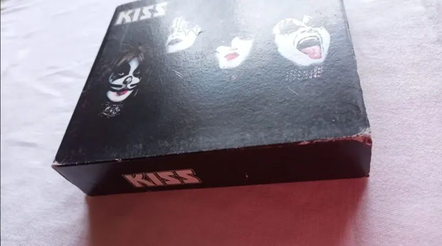 Kiss rock CDs box Lp vinil disco heavy metal KISS iron maiden sabbath ozzy rock roll - Foto 3