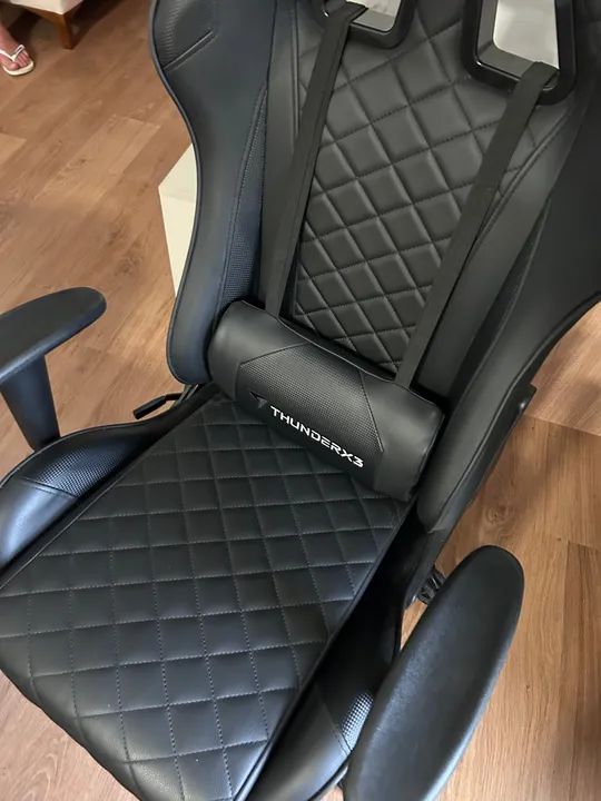Cadeira Gamer profissional 1 mês de uso  - Foto 4