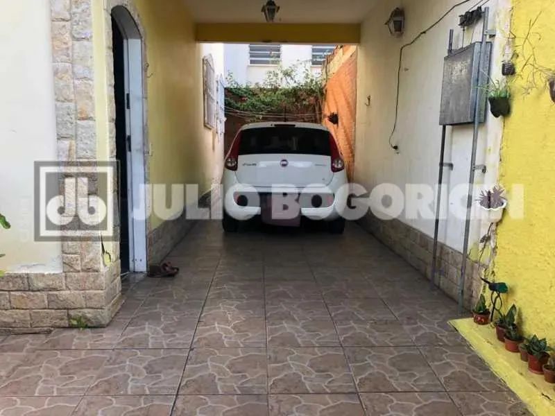 Taquara/ Jacarepaguá/ Excelente casa Condominio / Duplex/ Vazia/ 03 dormitórios/ 02 vagas/ - Foto 2