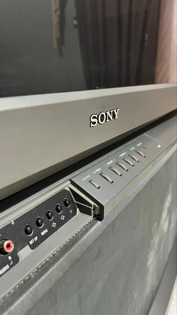 tv sony kp-61sv85t relíquia 61 polegadas funcionando - Foto 2