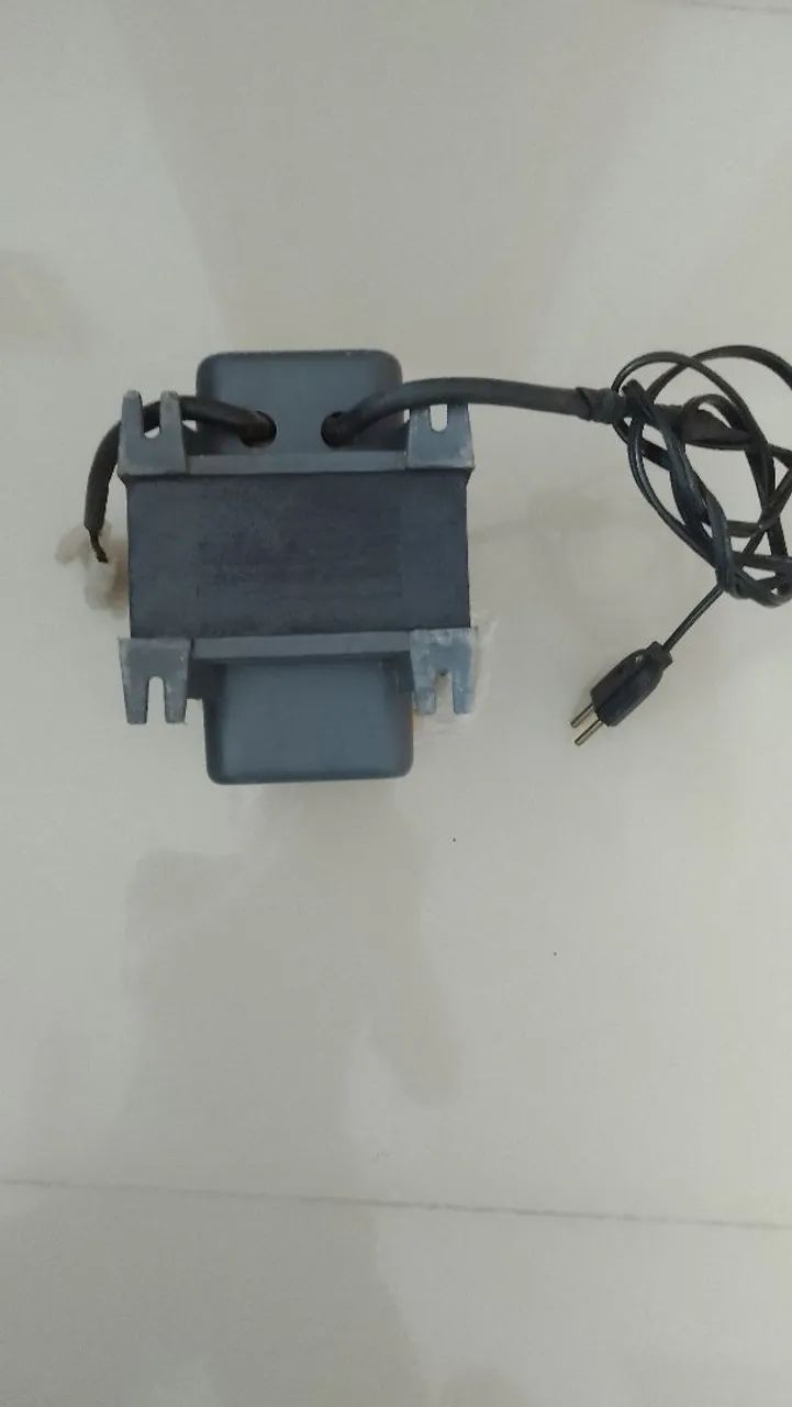 Transformador -3.010 VA - Bivolt - Ótima Conservado - Foto 4