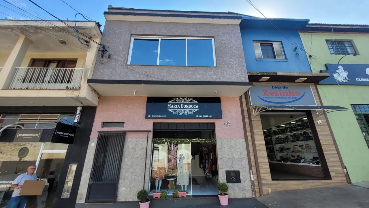 Prédio Comercial | Centro | Piracaia | SP | Excelente oportunidade | Sala Espaçosa | 1 Sal