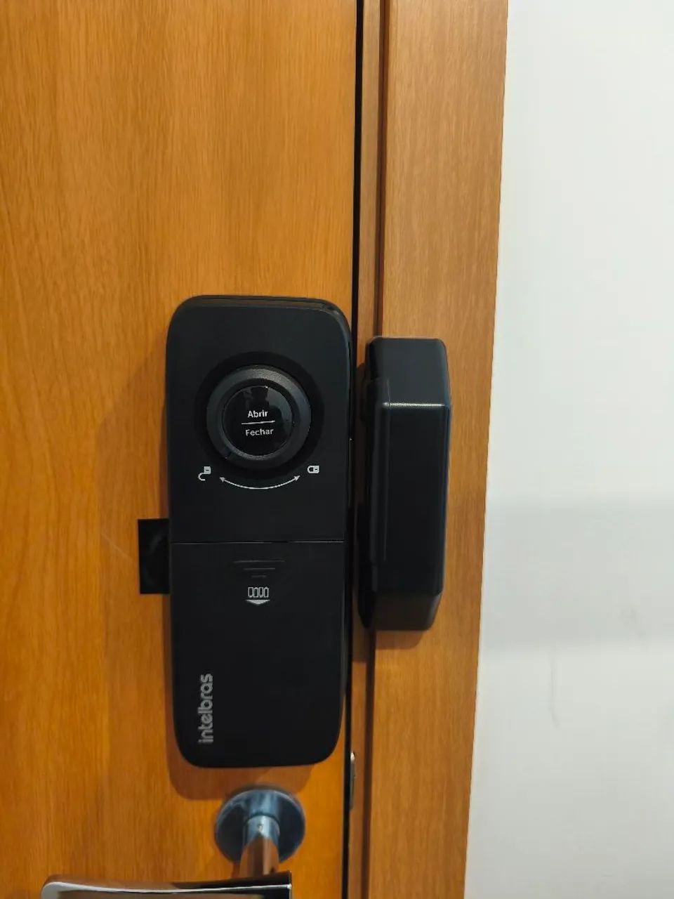  Instalação porta e Fechadura Digital  - Foto 2
