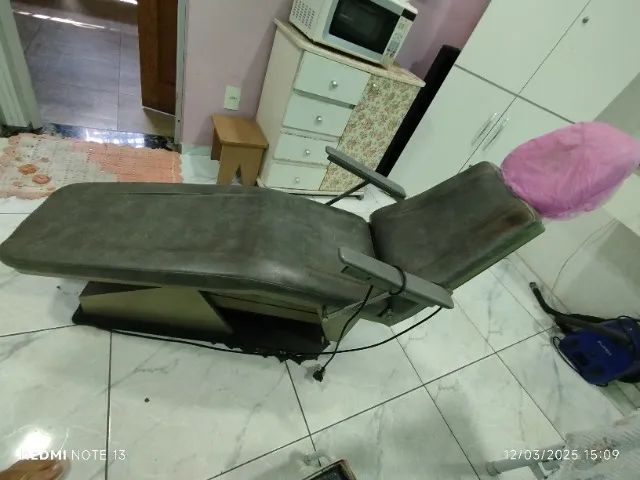 Cadeira para dentista ou estética 