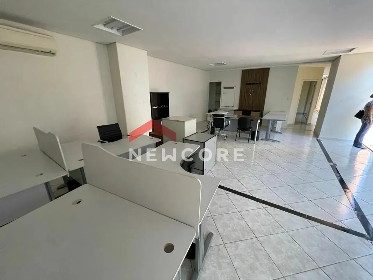 Sala comercial em Rua Santa Catarina - Centro - Londrina/PR