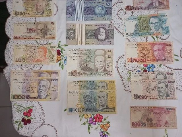 Cédula De Dinheiro Antigas - Foto 2