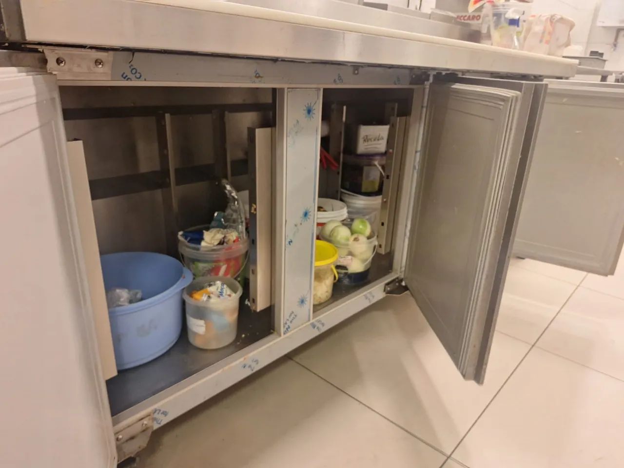 CODIMENTADORA MACON 3 PORTAS - Foto 2