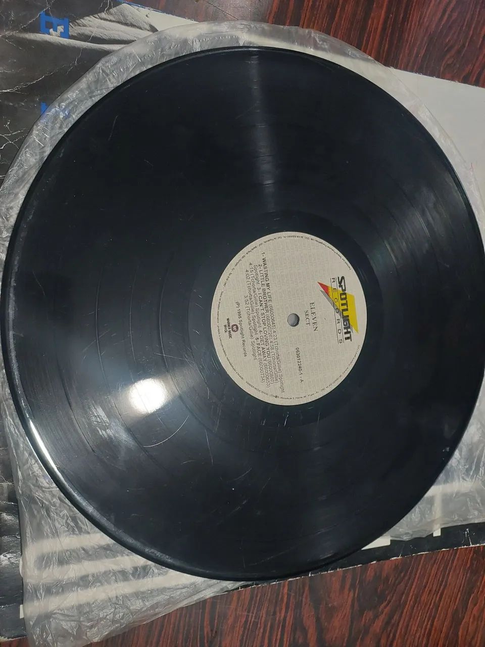 Vinil SECT Eleven 1995 - Foto 3