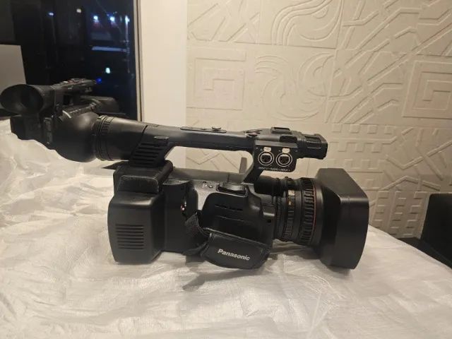 Filmadora Profissional Panasonic Ag 160 Hdmi Sdi Câmeras e