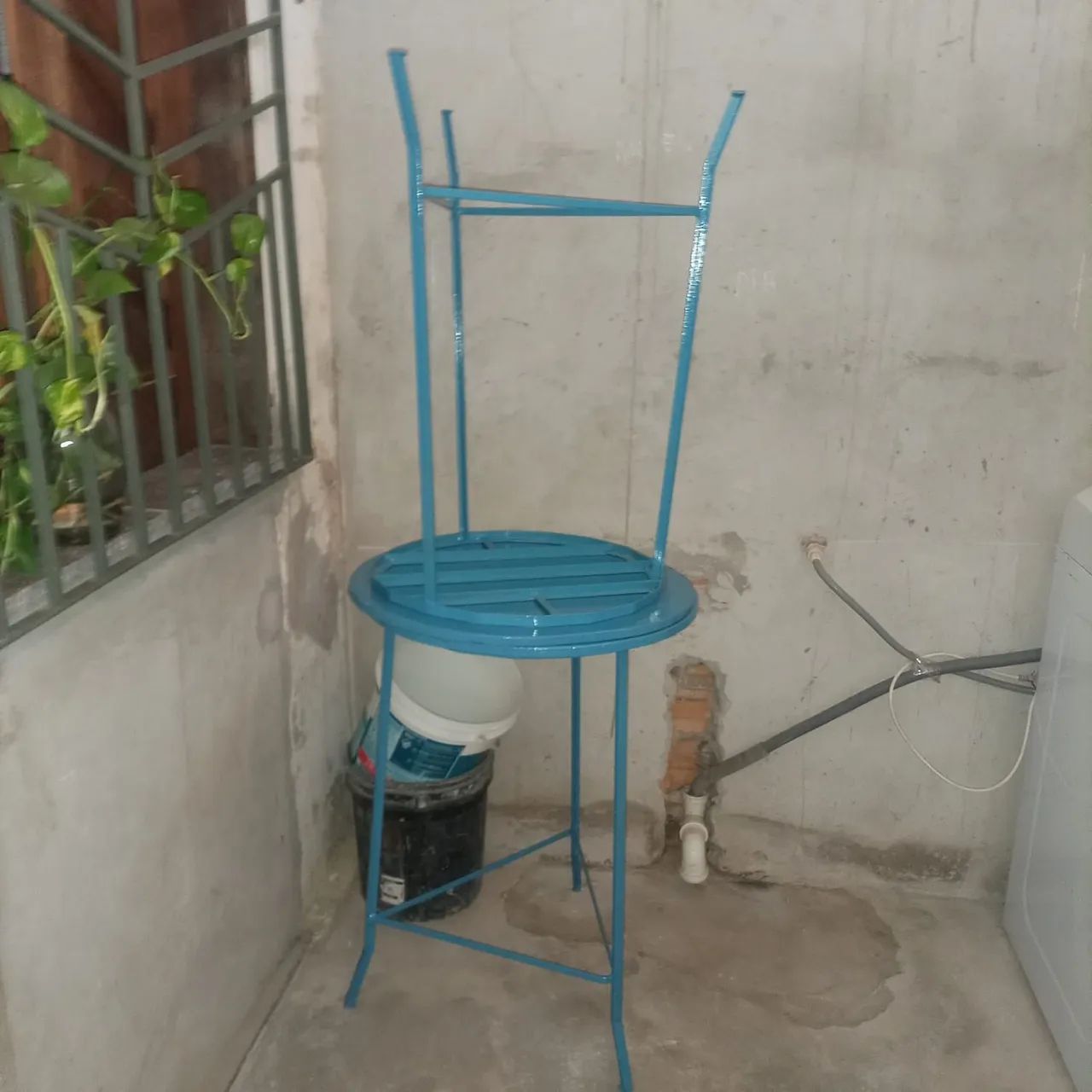 Mesa de centro redonda azul - Foto 2