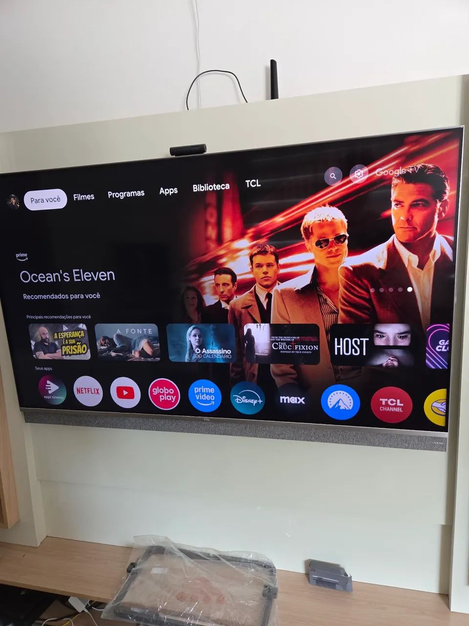 Smart TV 55" 4K Mini LED TCL 55C825 120Hz - Soundbar embutida