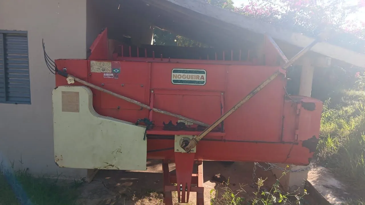 Vagão forrageiro Nogueira Vfn 5000